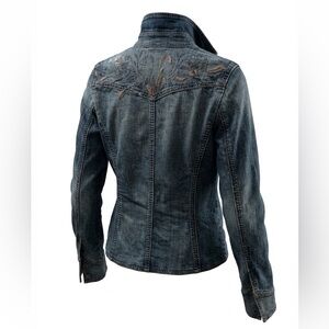 Elie Tahari Blue Embroidered Denim Jacket with contrast stitching size Small